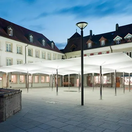 Otel La Couronne 3*