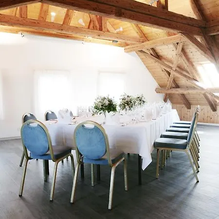 Otel La Couronne Avenches